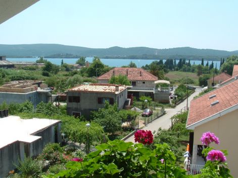 pogles_iz_podkrovlja_1.jpg kilátás az ap-ból